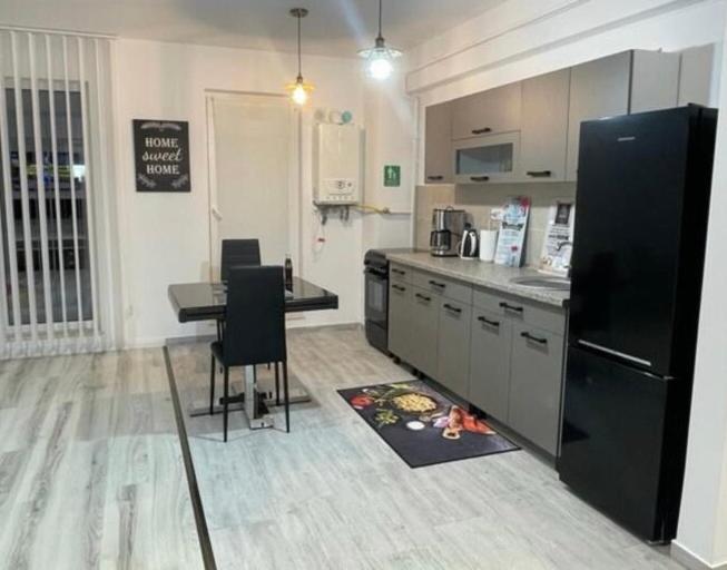 Apartament Intr-O Zona Rezidentiala Linistita Iasi Luaran gambar