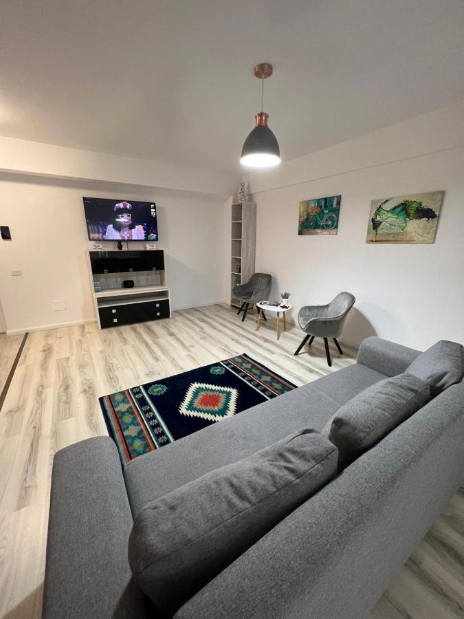 Apartament Intr-O Zona Rezidentiala Linistita Iasi Luaran gambar